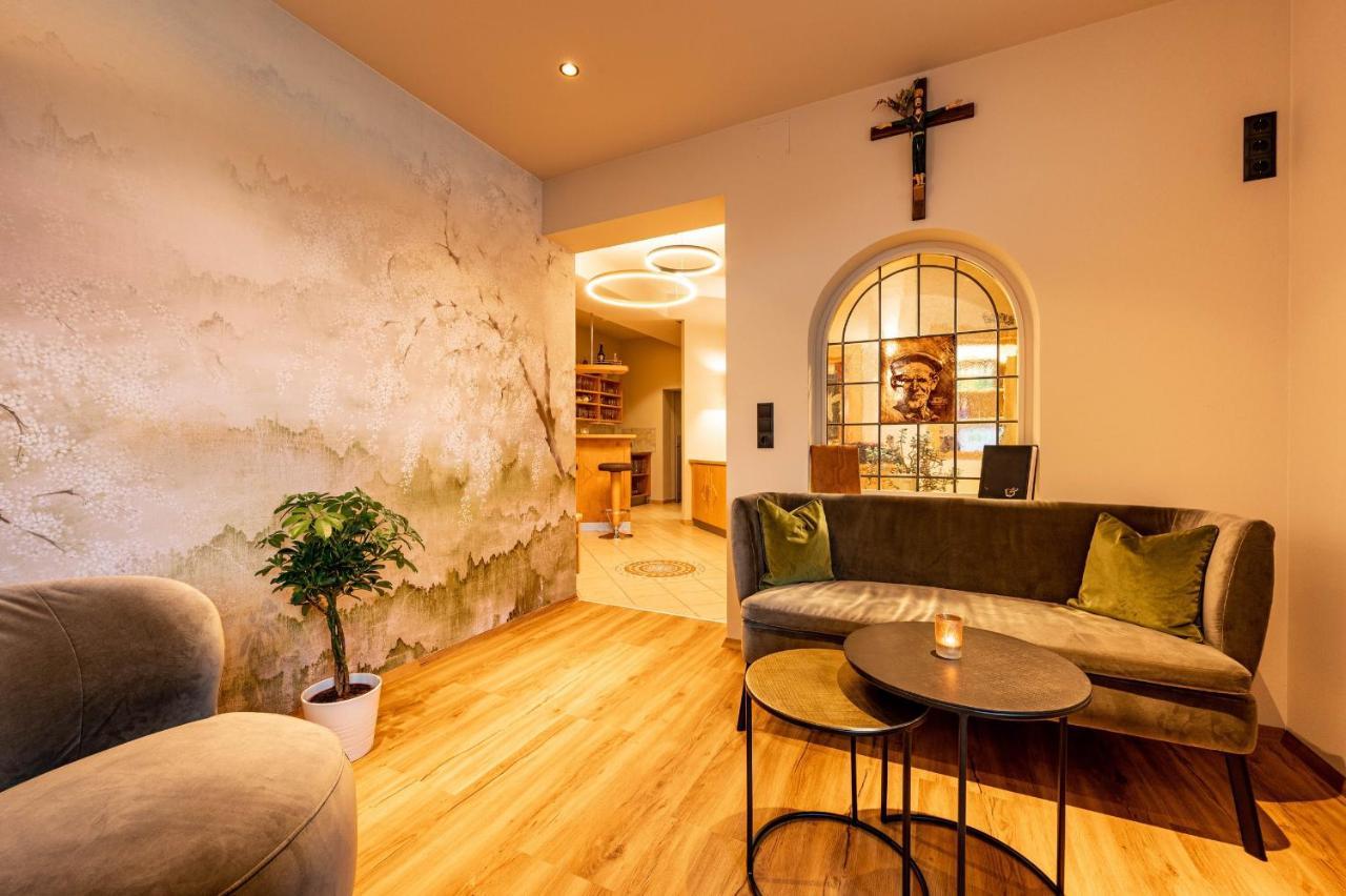 Rustika - Appartements & Spa Ehrwald Exteriör bild